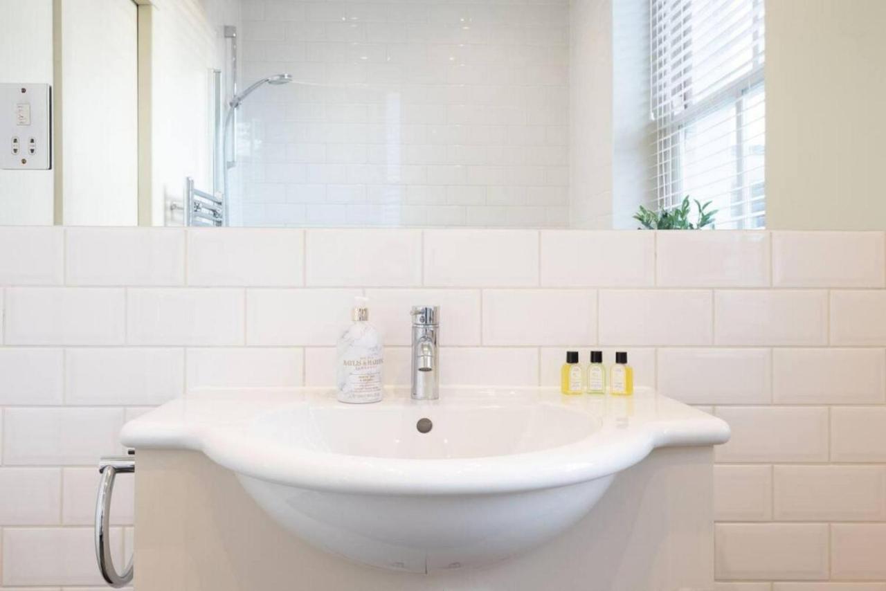 Fabulous Notting Hill Spacious Studio Apartment London Ngoại thất bức ảnh